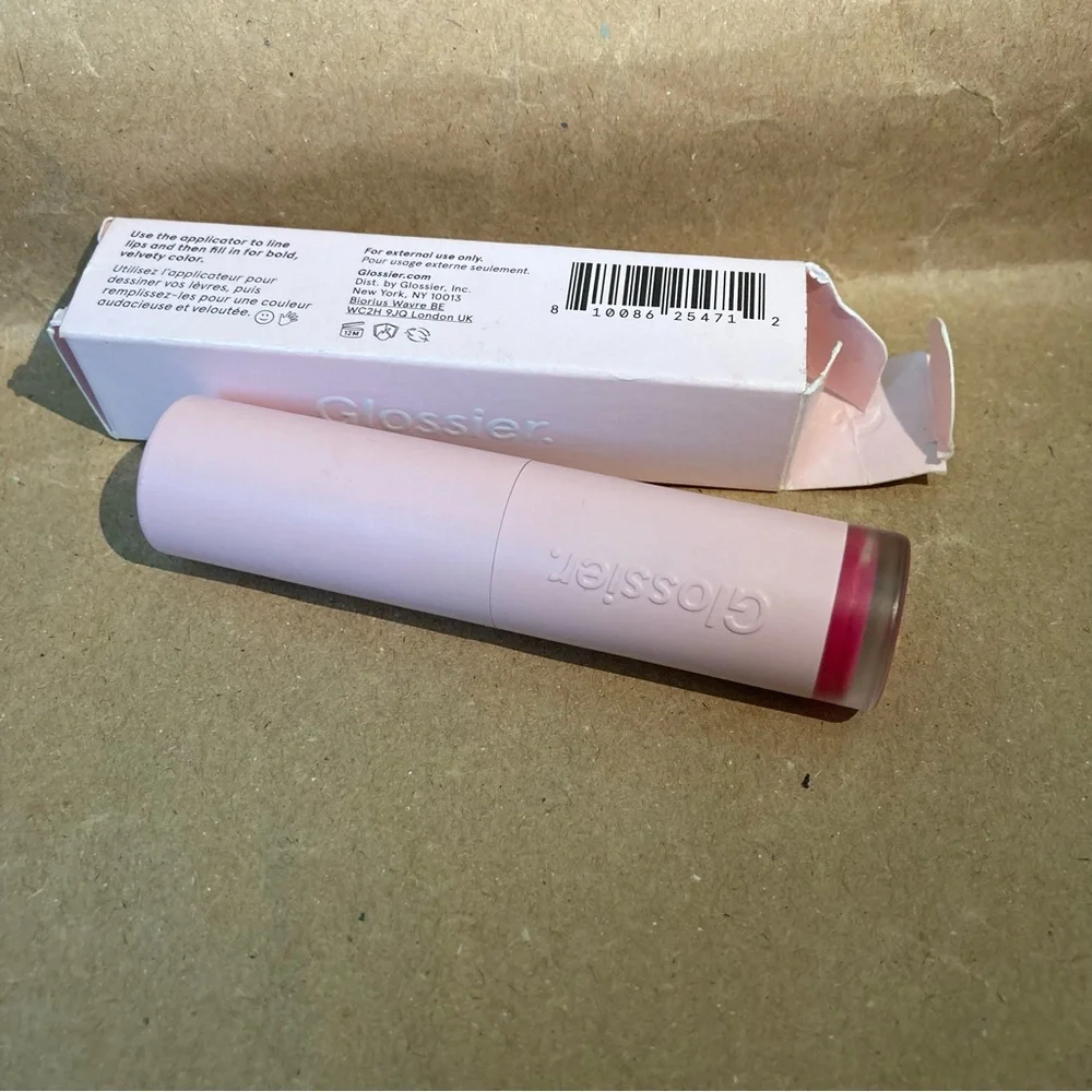Glossier lipstick (pilot)
